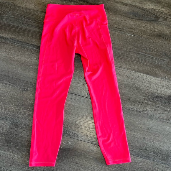 Under Armour Athletic Bright Pink Leggings size medium - Picture 4 of 4